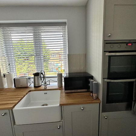 A Luxury 2 Bedroom Apartment 巴尔内特 外观 照片