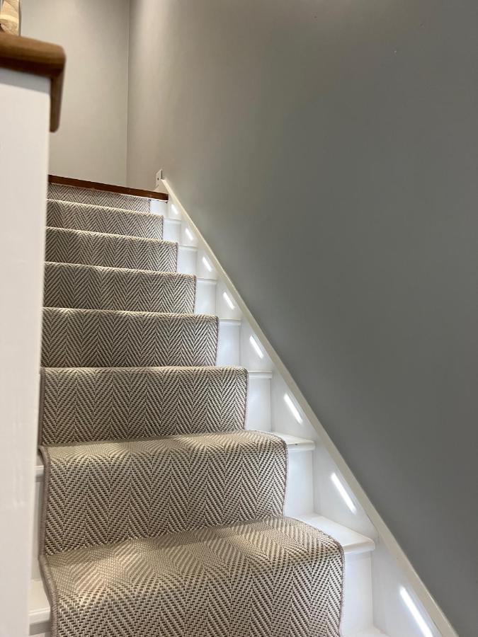 A Luxury 2 Bedroom Apartment 巴尔内特 外观 照片